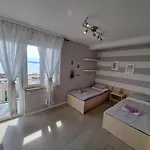 View * ツリクヴェニツァ